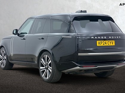 2024 (24) LAND ROVER RANGE ROVER 3.0 D300 HSE 4dr Auto