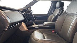 2024 (24) LAND ROVER RANGE ROVER 3.0 D300 HSE 4dr Auto 5747959