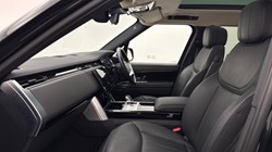 2024 (24) LAND ROVER RANGE ROVER 3.0 D300 HSE 4dr Auto 5743016