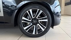 2024 (24) LAND ROVER RANGE ROVER 3.0 D300 HSE 4dr Auto 5747964