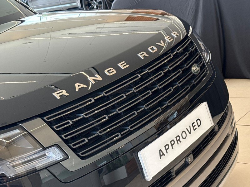 2024 (24) LAND ROVER RANGE ROVER 3.0 D300 HSE 4dr Auto 5747999