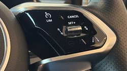 2023 (23) JAGUAR E-PACE 2.0 D200 R-Dynamic S 5dr Auto 5762242