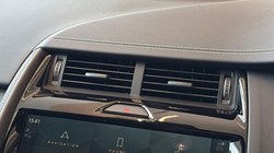2023 (23) JAGUAR E-PACE 2.0 D200 R-Dynamic S 5dr Auto 5762250