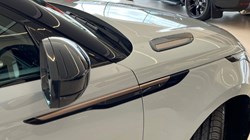 2025 (74) LAND ROVER RANGE ROVER VELAR 3.0 D300 MHEV Dynamic HSE 5dr Auto 5773138