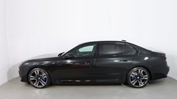  BMW I7 400kW xDrive60 M Sport Pro 105.7kWh 4dr Auto 2540191
