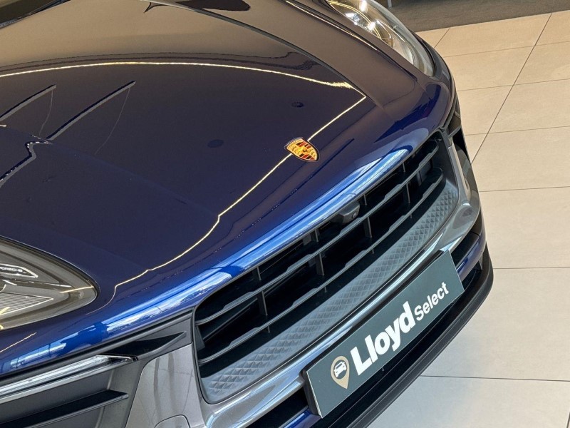 2023 (23) PORSCHE MACAN T 5dr PDK 5746343