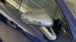 2023 (23) PORSCHE MACAN T 5dr PDK 5746350