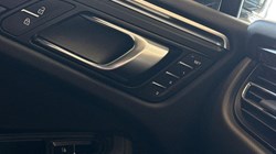 2023 (23) PORSCHE MACAN T 5dr PDK 5746353