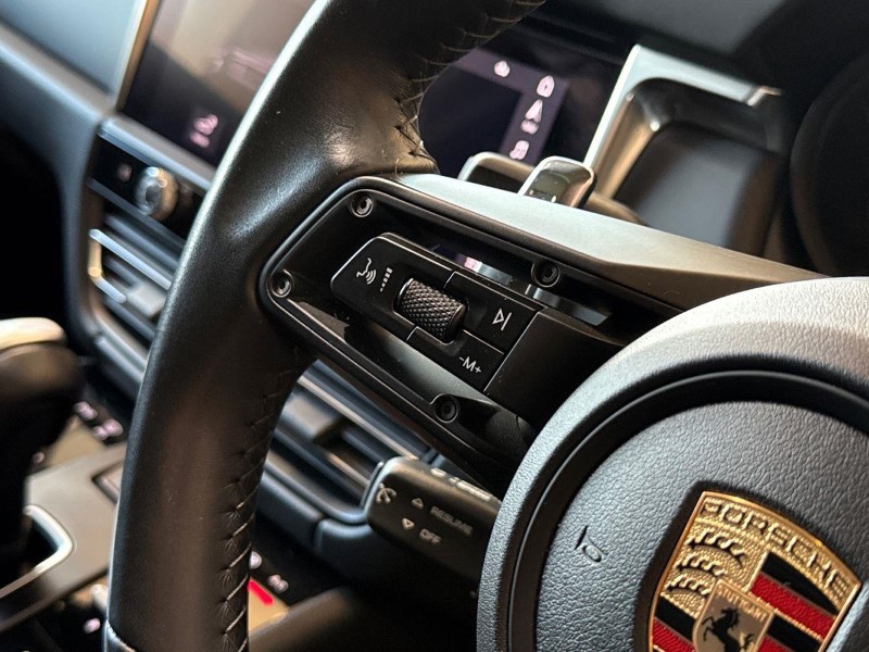2023 (23) PORSCHE MACAN T 5dr PDK 5746330