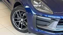 2023 (23) PORSCHE MACAN T 5dr PDK 5746342