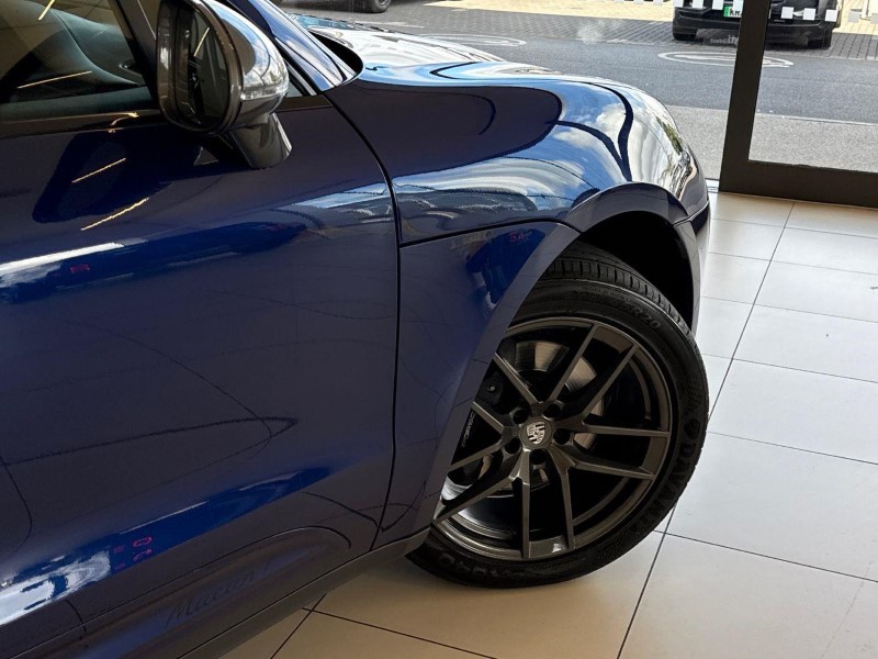 2023 (23) PORSCHE MACAN T 5dr PDK 5746349