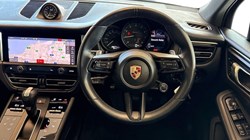 2023 (23) PORSCHE MACAN T 5dr PDK 5746317