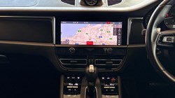 2023 (23) PORSCHE MACAN T 5dr PDK 5746316