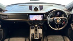 2023 (23) PORSCHE MACAN T 5dr PDK 5746311