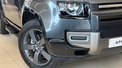 2025 (25) LAND ROVER DEFENDER 3.0 D250 X-Dynamic SE 90 3dr Auto 5804726