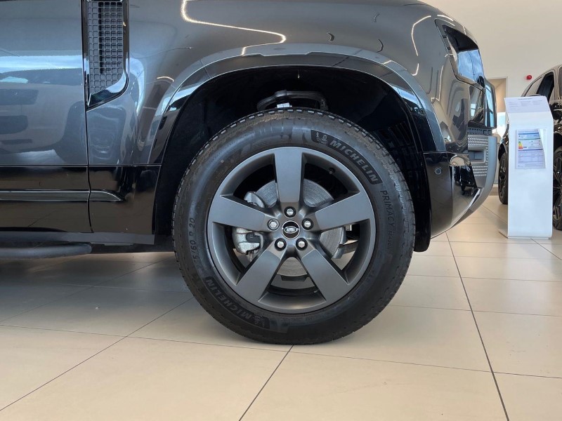 2025 (25) LAND ROVER DEFENDER 3.0 D250 X-Dynamic SE 90 3dr Auto 5804691