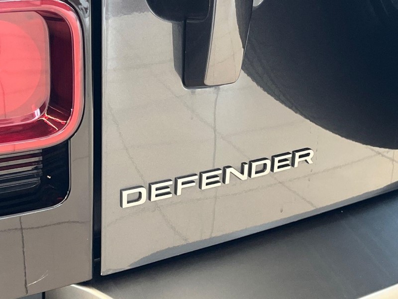 2025 (25) LAND ROVER DEFENDER 3.0 D250 X-Dynamic SE 90 3dr Auto 5804729