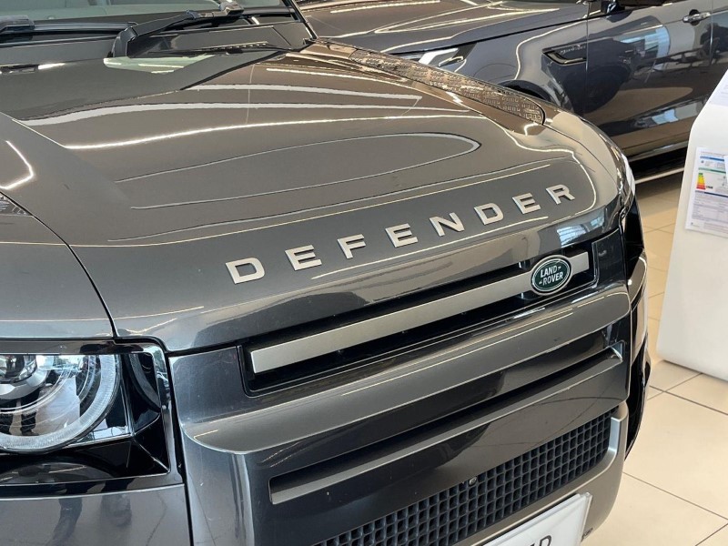 2025 (25) LAND ROVER DEFENDER 3.0 D250 X-Dynamic SE 90 3dr Auto 5804727
