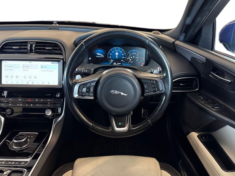 2018 (68) JAGUAR XE 2.0d [180] R-Sport 4dr Auto 5751030