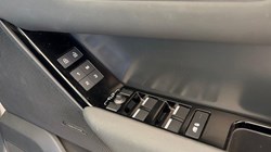 2023 (23) LAND ROVER RANGE ROVER VELAR 2.0 D200 MHEV Dynamic SE 5dr Auto 5766277