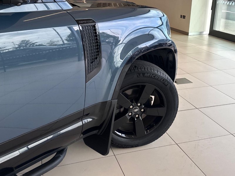 2024 (24) LAND ROVER DEFENDER 3.0 D250 X-Dynamic HSE 90 3dr Auto 5770922