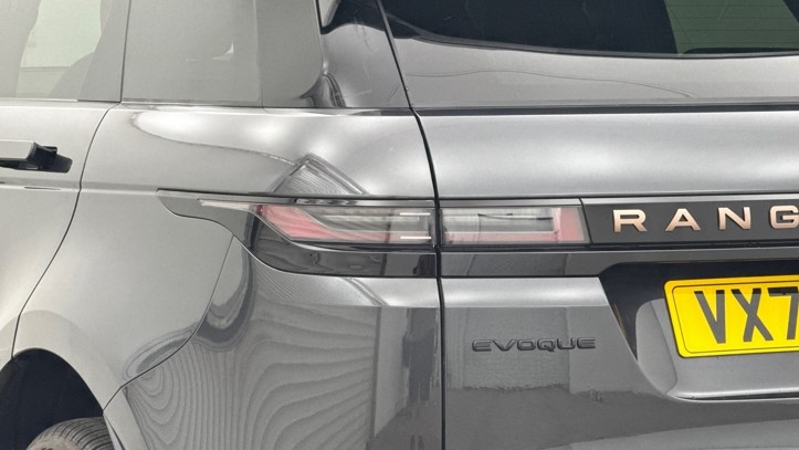 2025 (75) LAND ROVER RANGE ROVER EVOQUE 2.0 D200 Autobiography 5dr Auto [Revised] 5743741