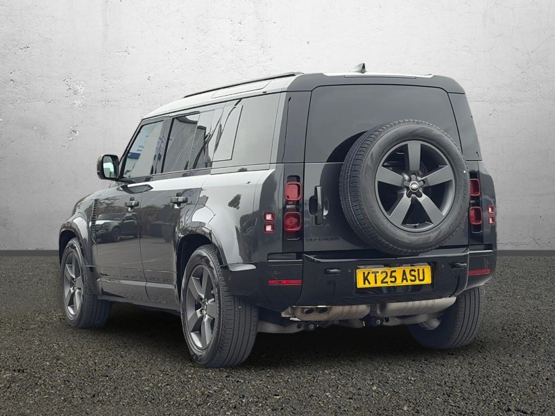 2025 (25) LAND ROVER DEFENDER 3.0 D350 X-Dynamic HSE 110 5dr Auto [7 Seat]
