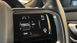 2022 (22) LAND ROVER RANGE ROVER VELAR 2.0 D200 Edition 5dr Auto 5768237
