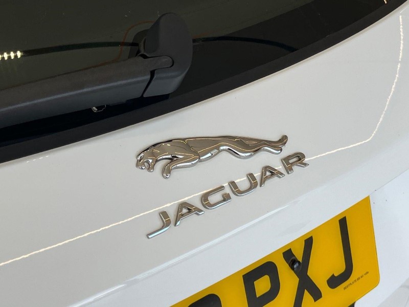 2022 (72) JAGUAR F-PACE 2.0 D200 R-Dynamic S 5dr Auto AWD 5765330