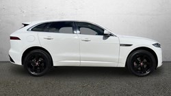 2022 (72) JAGUAR F-PACE 2.0 D200 R-Dynamic S 5dr Auto AWD 5765294