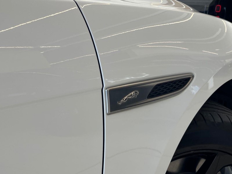 2022 (72) JAGUAR F-PACE 2.0 D200 R-Dynamic S 5dr Auto AWD 5765309