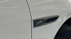 2022 (72) JAGUAR F-PACE 2.0 D200 R-Dynamic S 5dr Auto AWD 5765309