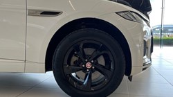 2022 (72) JAGUAR F-PACE 2.0 D200 R-Dynamic S 5dr Auto AWD 5765297