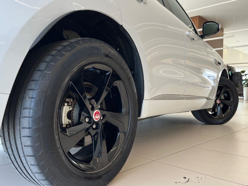 2022 (72) JAGUAR F-PACE 2.0 D200 R-Dynamic S 5dr Auto AWD 5765333