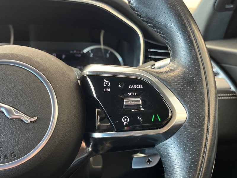 2022 (72) JAGUAR F-PACE 2.0 D200 R-Dynamic S 5dr Auto AWD 5765315