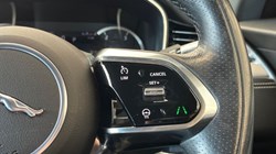 2022 (72) JAGUAR F-PACE 2.0 D200 R-Dynamic S 5dr Auto AWD 5765315