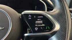 2022 (72) JAGUAR F-PACE 2.0 D200 R-Dynamic S 5dr Auto AWD 5765317