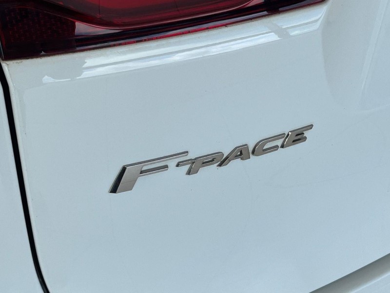 2022 (72) JAGUAR F-PACE 2.0 D200 R-Dynamic S 5dr Auto AWD 5765331