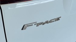 2022 (72) JAGUAR F-PACE 2.0 D200 R-Dynamic S 5dr Auto AWD 5765331