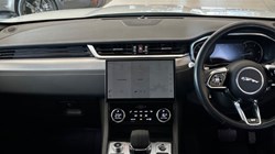 2022 (72) JAGUAR F-PACE 2.0 D200 R-Dynamic S 5dr Auto AWD 5765303