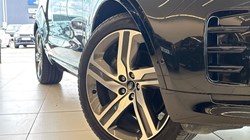 2022 (22) LAND ROVER DISCOVERY 3.0 P360 R-Dynamic HSE 5dr Auto 5762784
