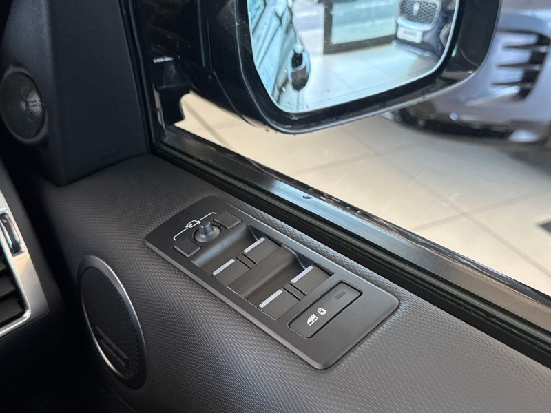 2022 (22) LAND ROVER DISCOVERY 3.0 P360 R-Dynamic HSE 5dr Auto 5762762