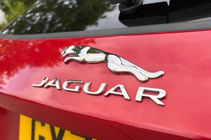 2024 (74) JAGUAR E-PACE 2.0 D200 R-Dynamic S 5dr Auto 5640429