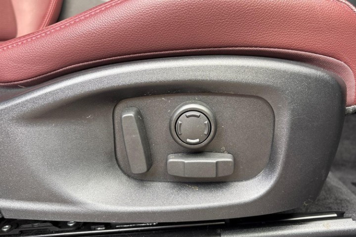 2024 (74) JAGUAR E-PACE 2.0 D200 R-Dynamic S 5dr Auto 5640405