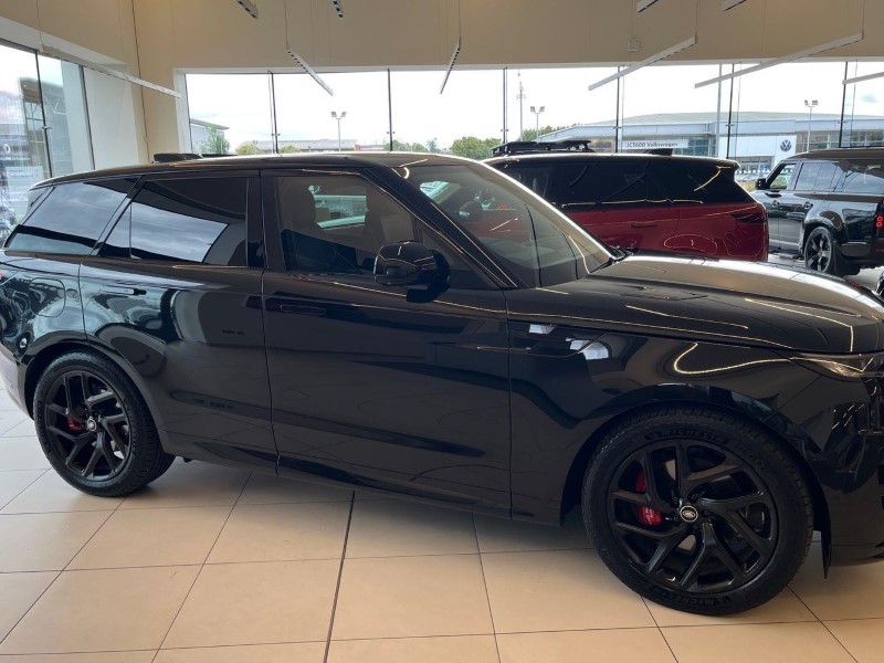 2025 (25) LAND ROVER RANGE ROVER SPORT 3.0 P460e Edition 5dr Auto 5767410