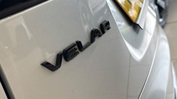 2022 (22) LAND ROVER RANGE ROVER VELAR 2.0 D200 Edition 5dr Auto 5765993