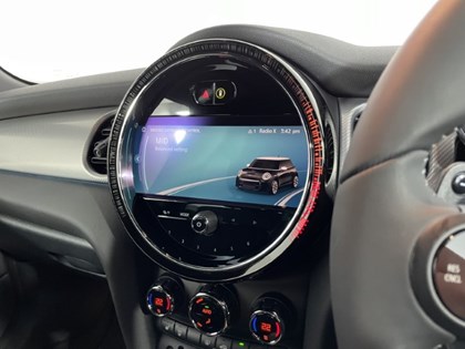  MINI HATCHBACK 2.0 Cooper S Exclusive Premium 3dr Auto