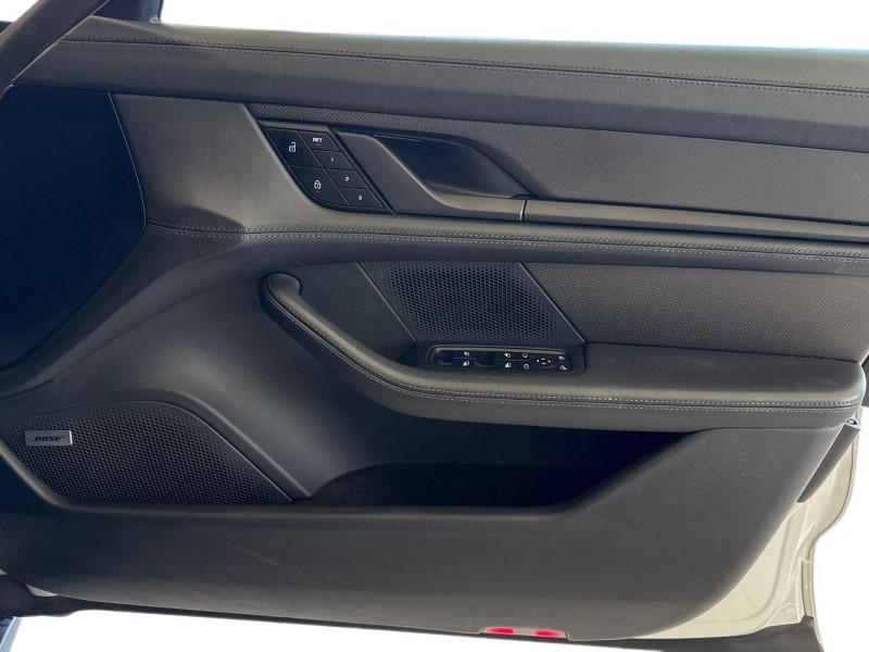 2023 (73) PORSCHE TAYCAN 560kW Turbo S 93kWh 5dr Auto 5765719