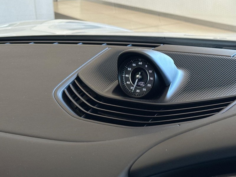 2023 (73) PORSCHE TAYCAN 560kW Turbo S 93kWh 5dr Auto 5765752