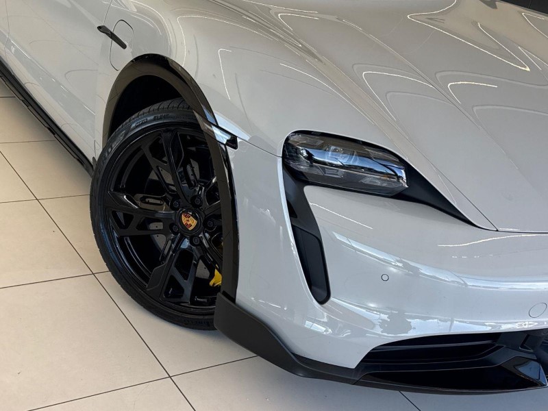 2023 (73) PORSCHE TAYCAN 560kW Turbo S 93kWh 5dr Auto 5765738
